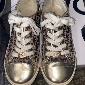 Michael Kors tennis shoes big kids size 4